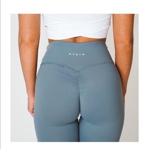 NVGTN Light Gray Scrunch Leggings-S